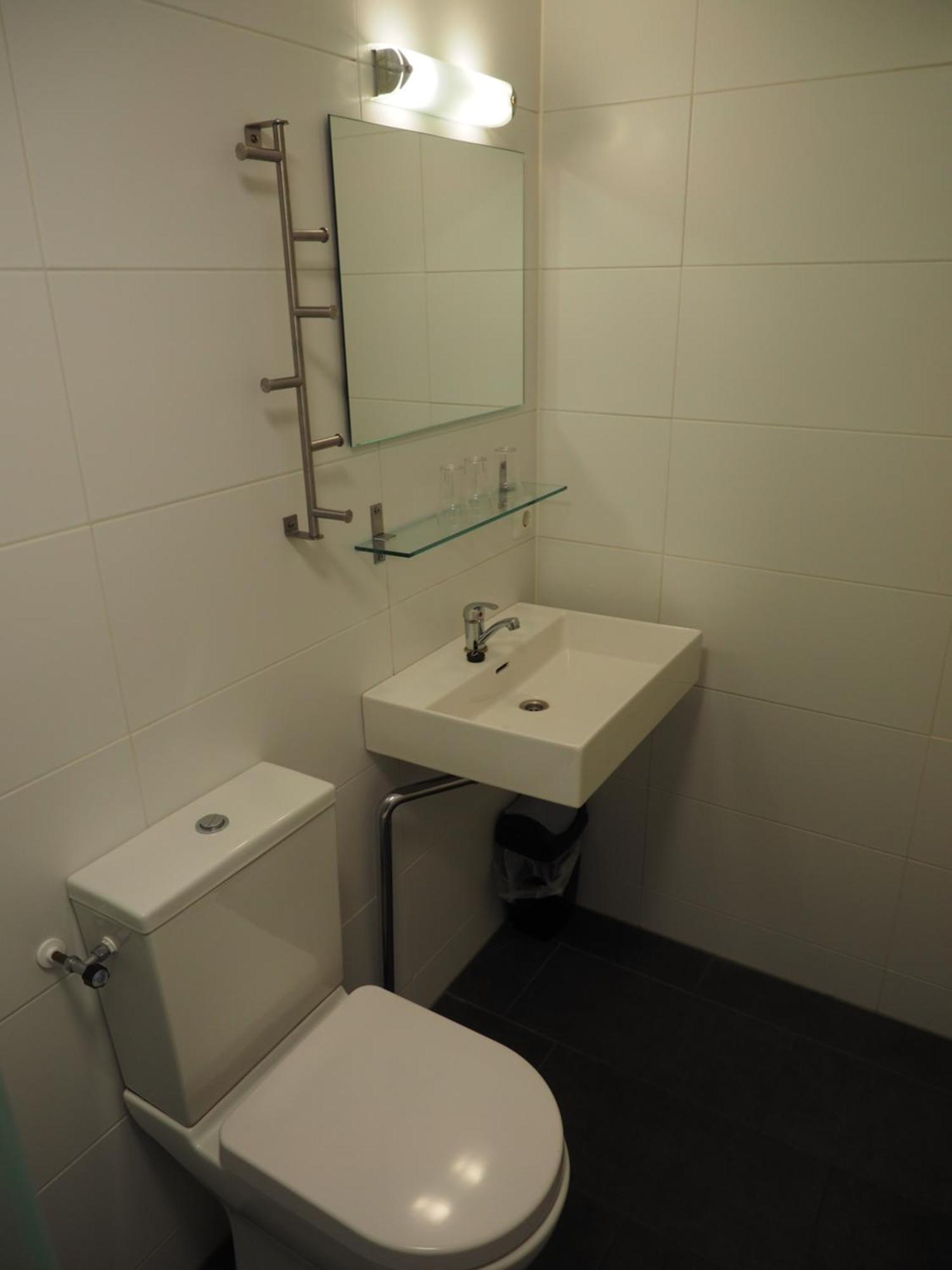 Hotel 'T Anker Леуварден Екстериор снимка