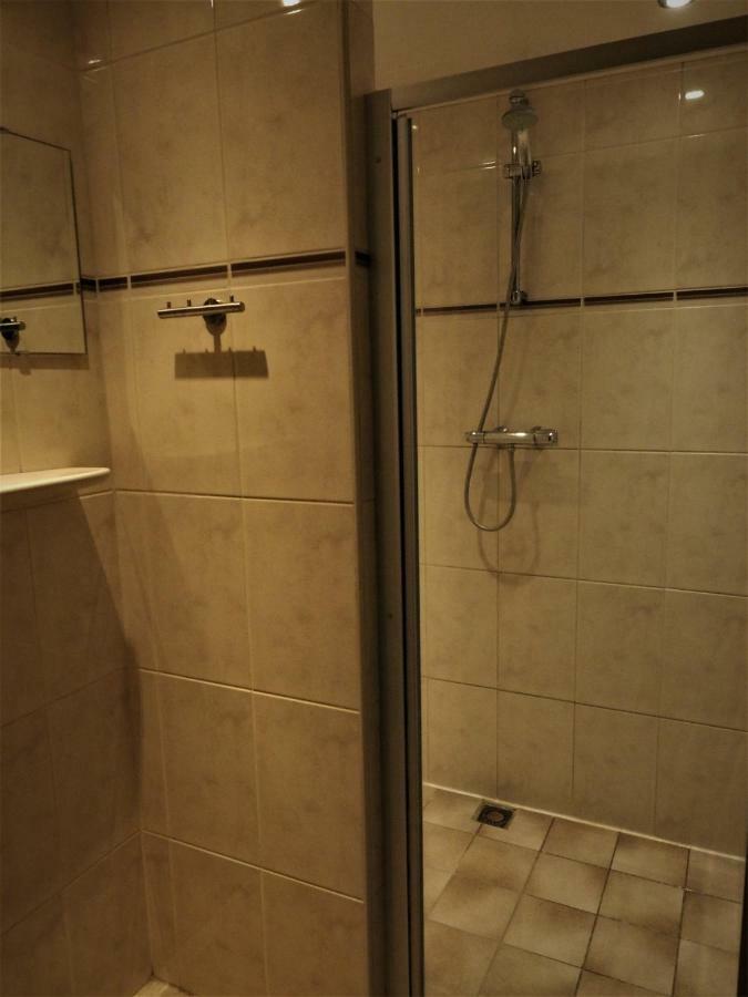 Hotel 'T Anker Леуварден Екстериор снимка